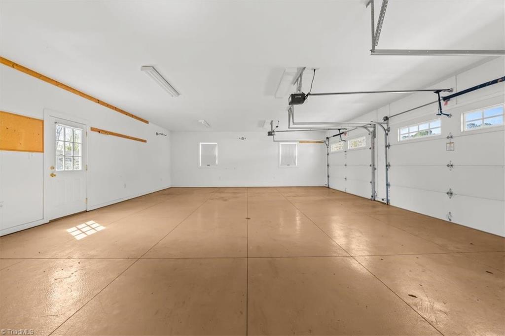 8997 Pepper Ridge Court Oak Ridge, NC 27310 - Photo 34 of 43