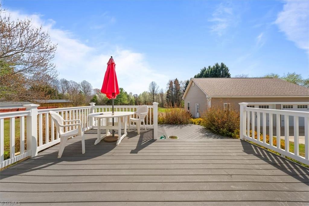 8997 Pepper Ridge Court Oak Ridge, NC 27310 - Photo 36 of 43