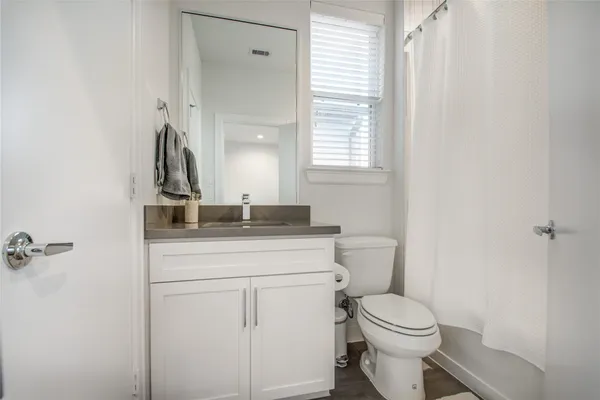 $2,950 | 2717 Eado Grove Lane, Houston, TX 77003