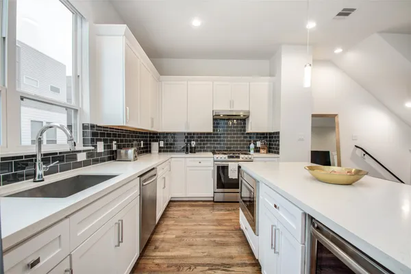 $2,950 | 2717 Eado Grove Lane, Houston, TX 77003