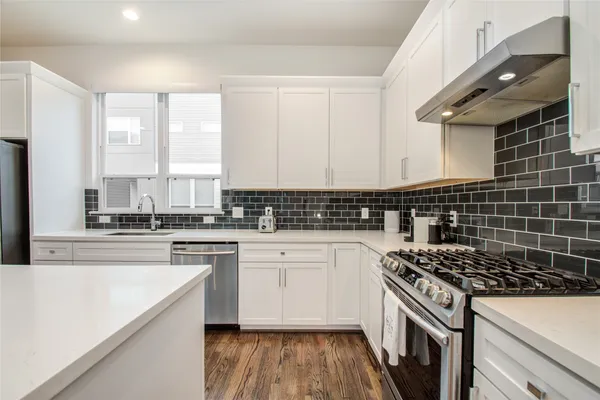 $2,950 | 2717 Eado Grove Lane, Houston, TX 77003