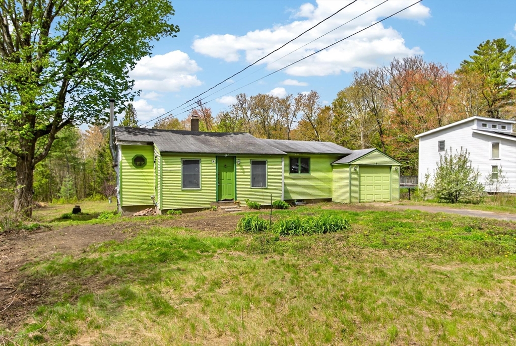 1673 Petersham Road Athol, MA 01331 - Photo 2 of 19