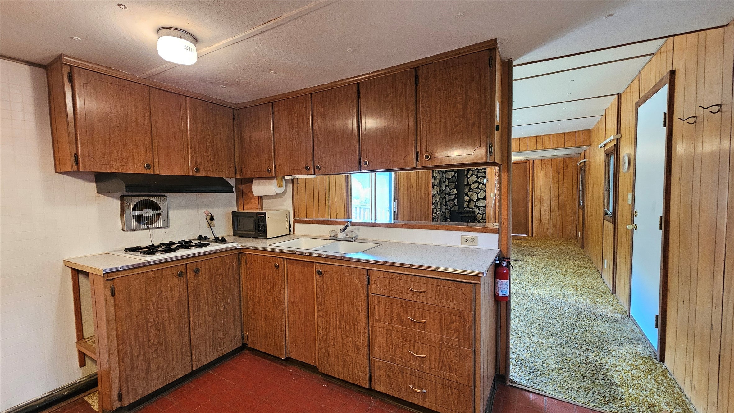 3040 Stemple Pass Road Lincoln, MT 59639 - Photo 12 of 39 Gallery Image 12