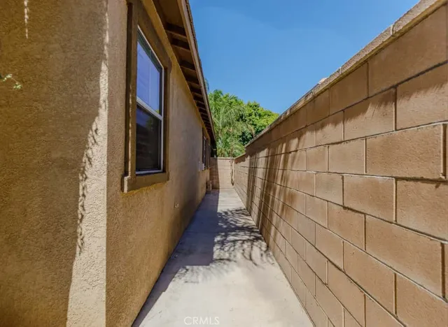 $659,900 | 17039 Crabapple Lane, Fontana, CA 92337