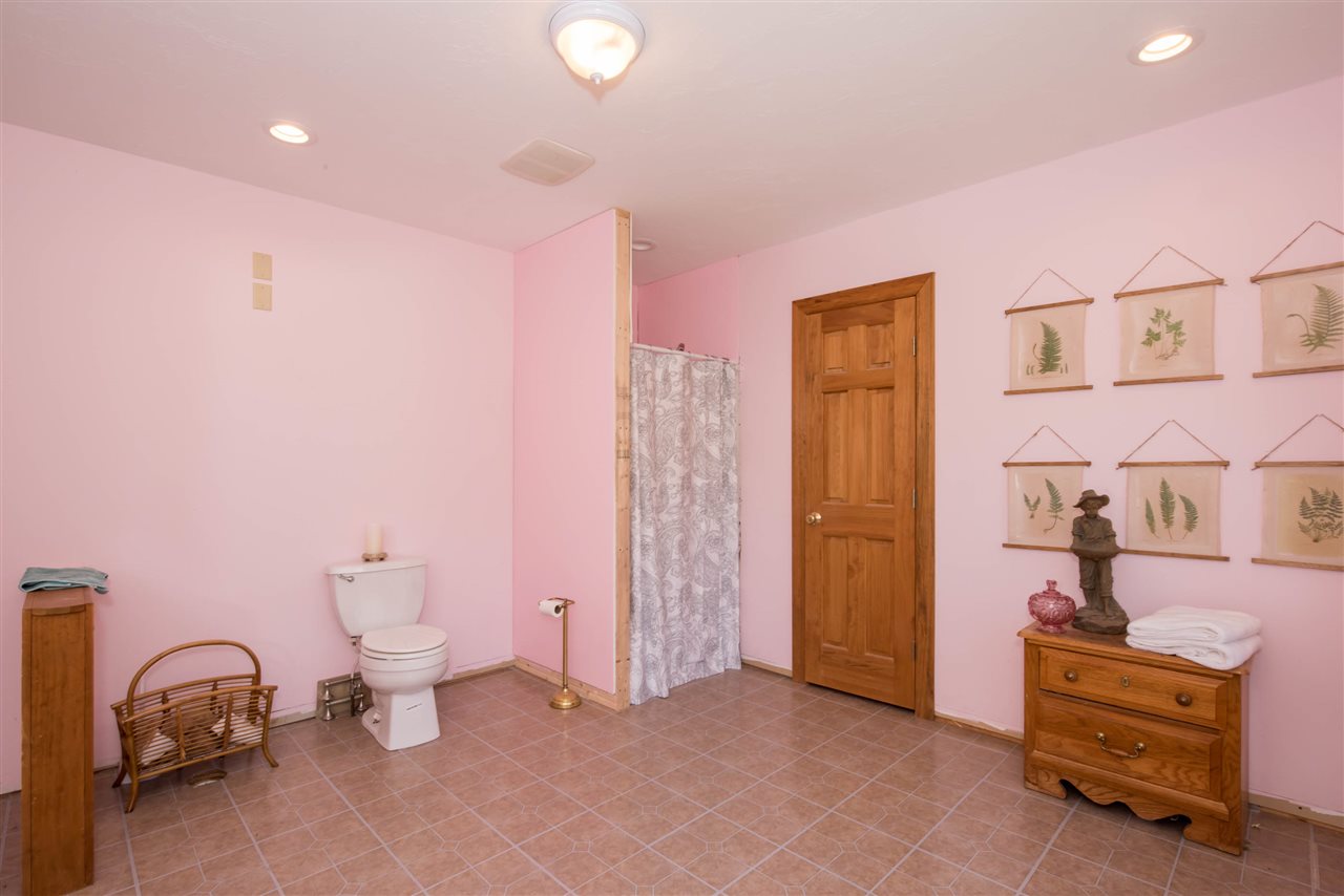 183 Berry Road New Durham, NH 03855 - Photo 25 of 40
