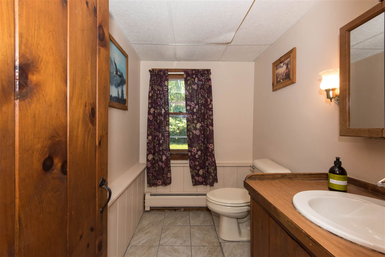 183 Berry Road New Durham, NH 03855 - Photo 32 of 40
