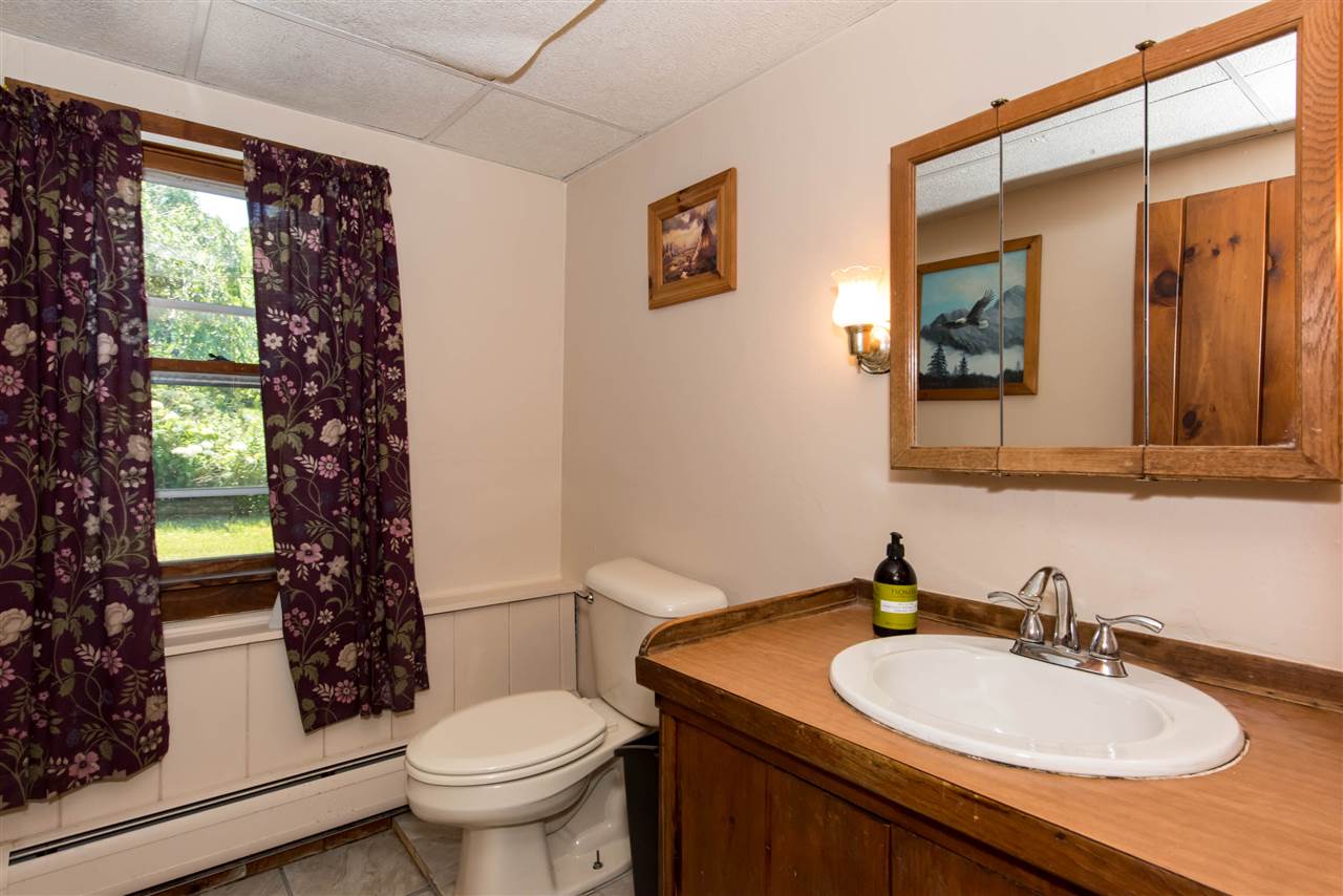 183 Berry Road New Durham, NH 03855 - Photo 33 of 40