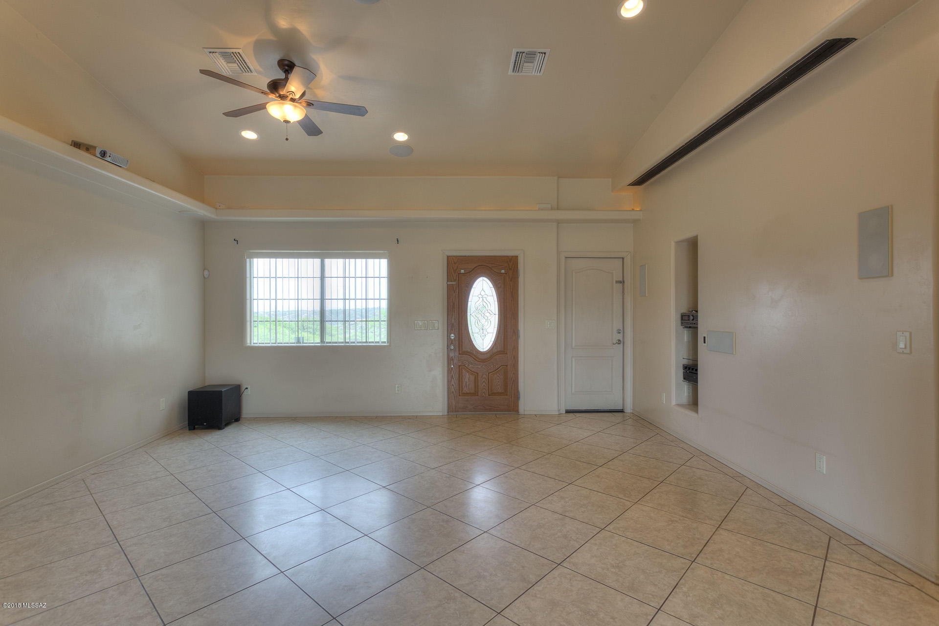 1273 Calle Tubatana Rio Rico, AZ 85648 - Photo 4 of 25