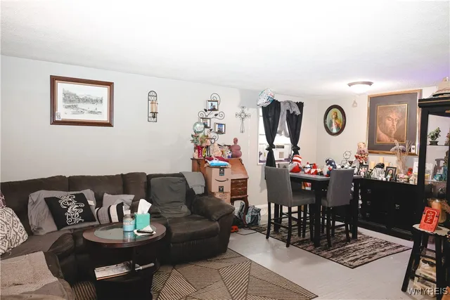 $255,400 | 69 Newell Avenue, Tonawanda, NY 14150