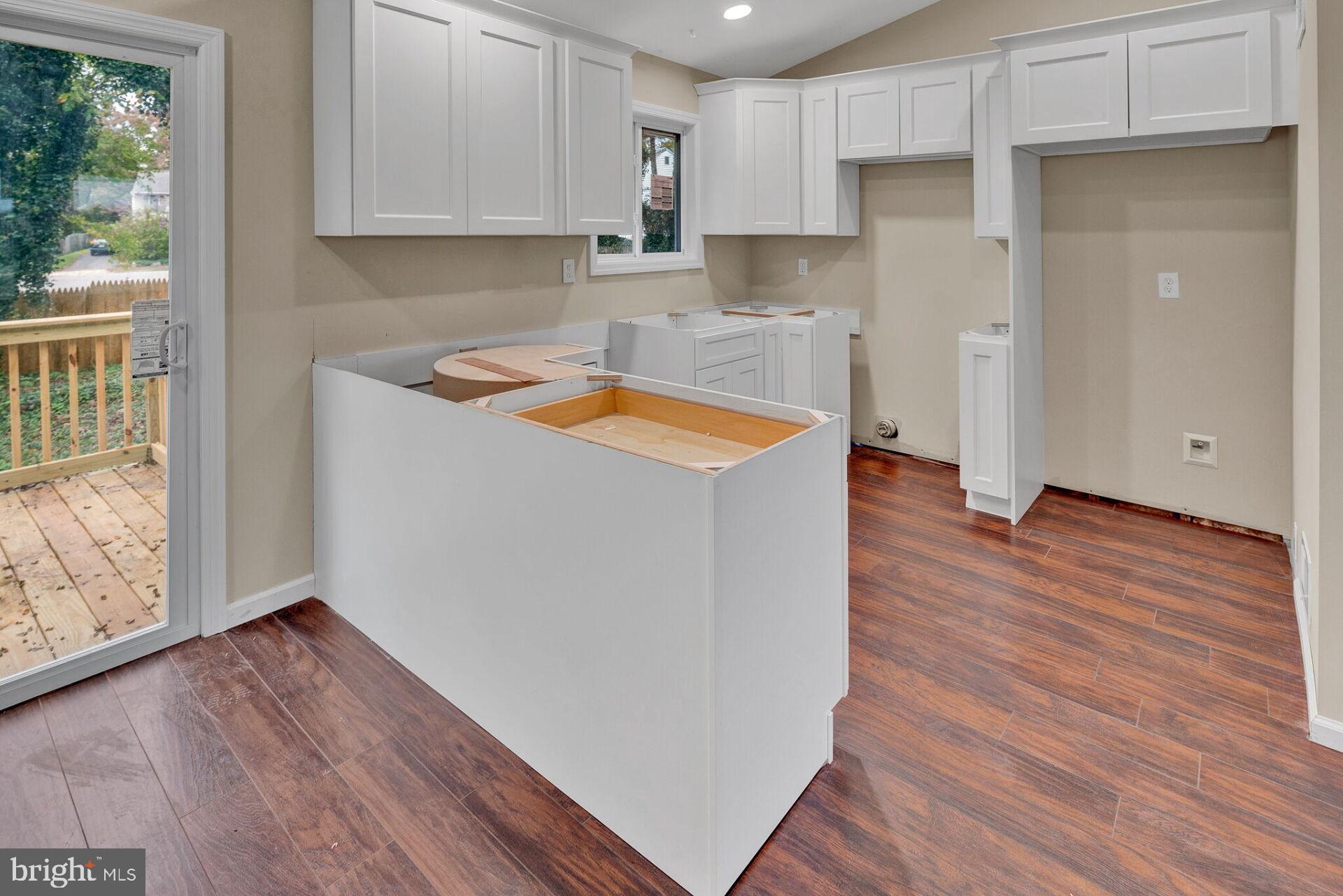 33 Old Main Shore Road Barnegat, NJ 08005 - Photo 13 of 35 Gallery Image 13