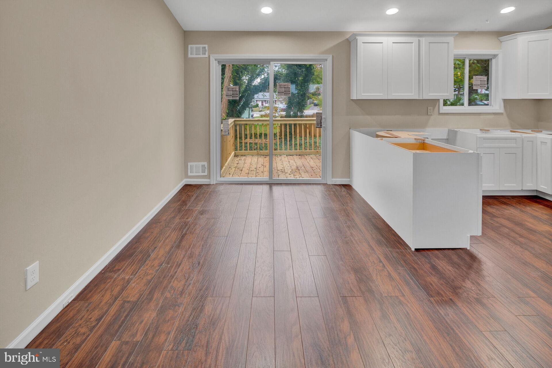 33 Old Main Shore Road Barnegat, NJ 08005 - Photo 14 of 35 Gallery Image 14