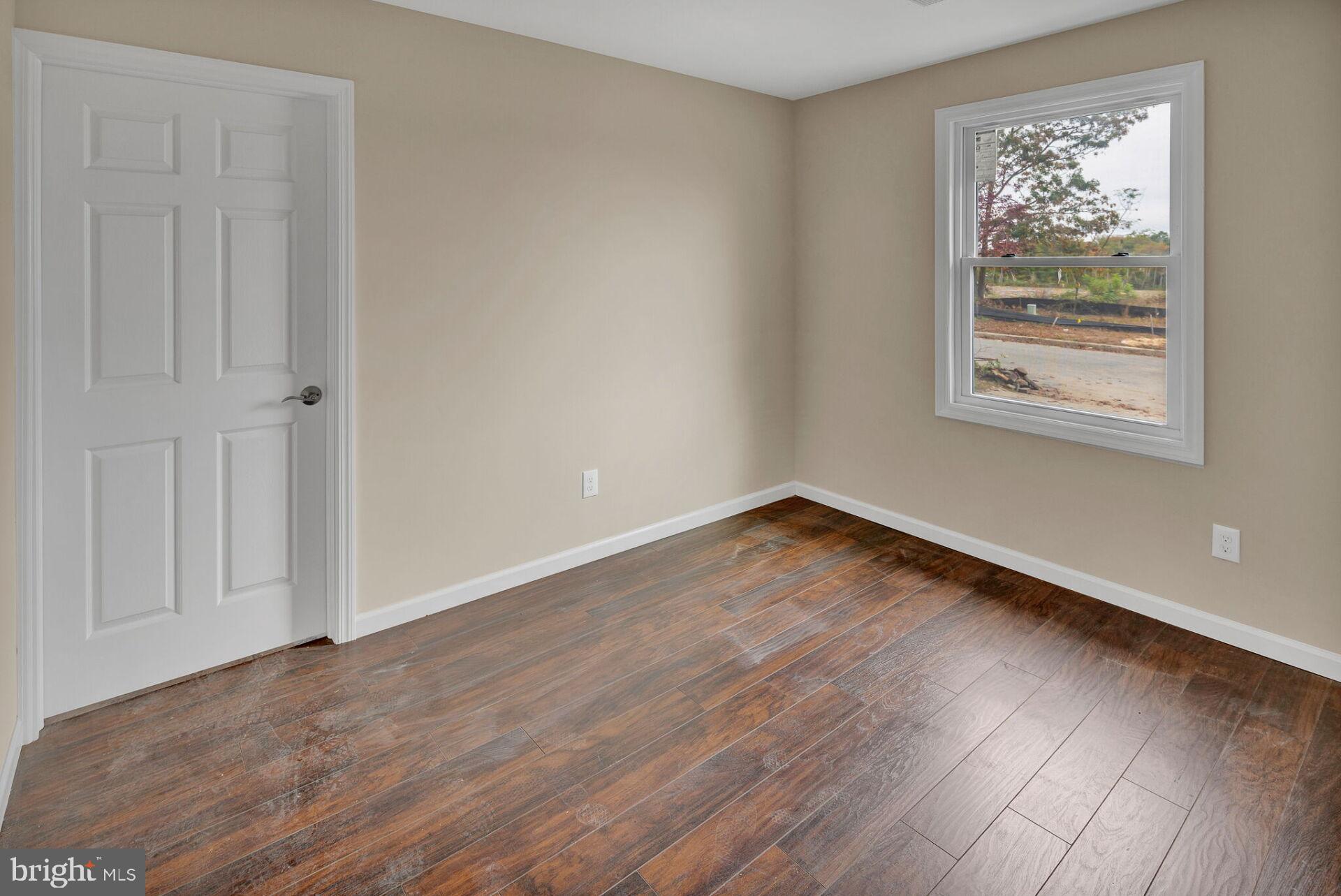 33 Old Main Shore Road Barnegat, NJ 08005 - Photo 16 of 35 Gallery Image 16