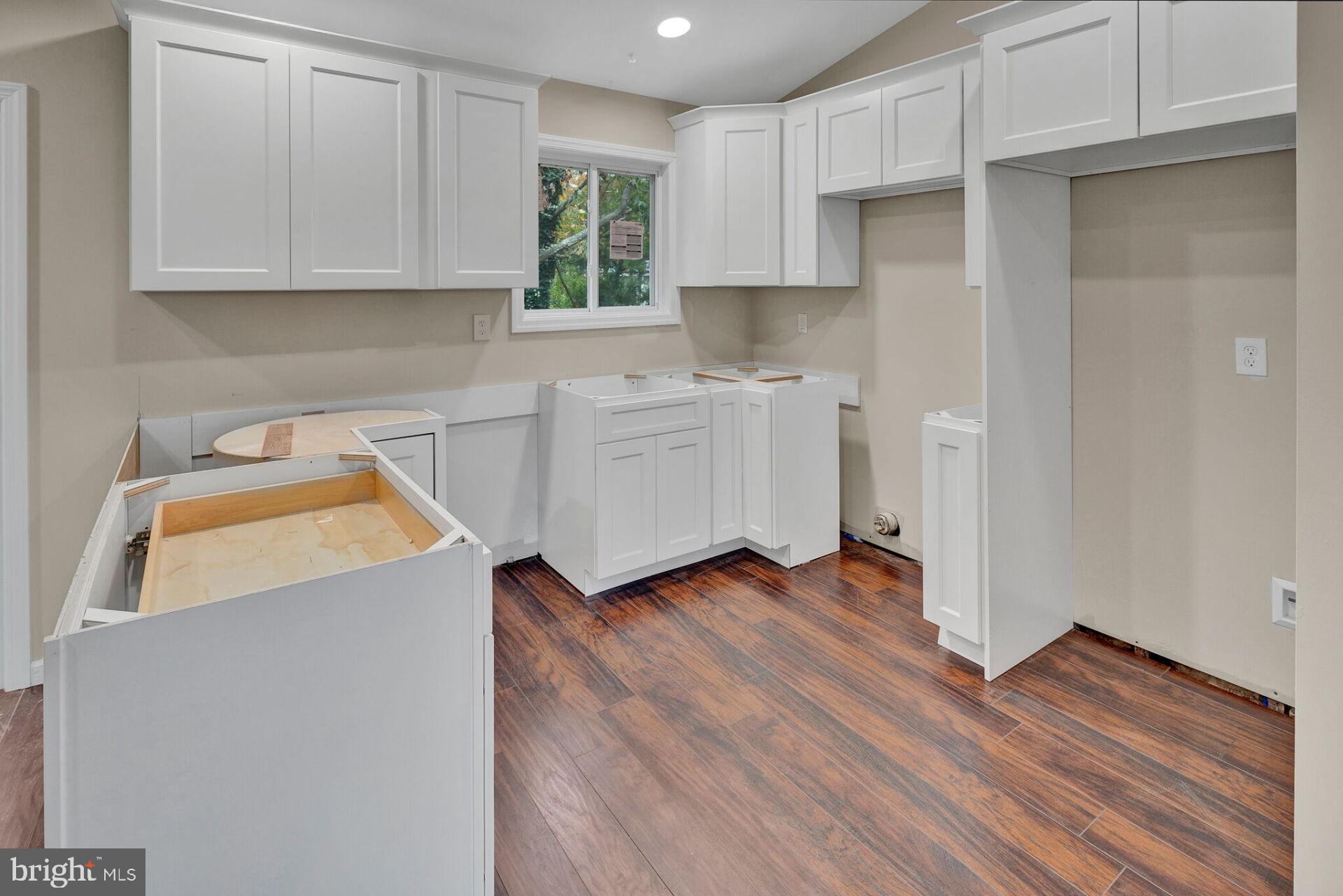 33 Old Main Shore Road Barnegat, NJ 08005 - Photo 19 of 35 Gallery Image 19