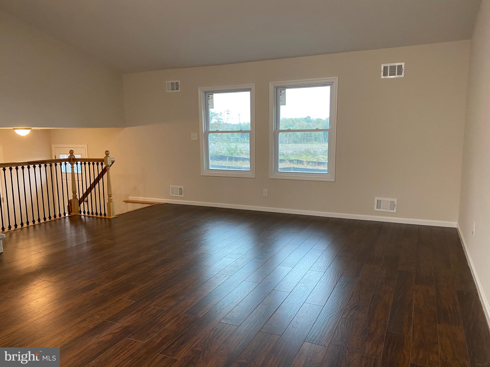 33 Old Main Shore Road Barnegat, NJ 08005 - Photo 5 of 35 Gallery Image 5
