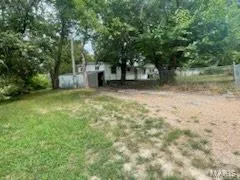 $1,095 | 687 Benton Street, St. Clair, MO 63077