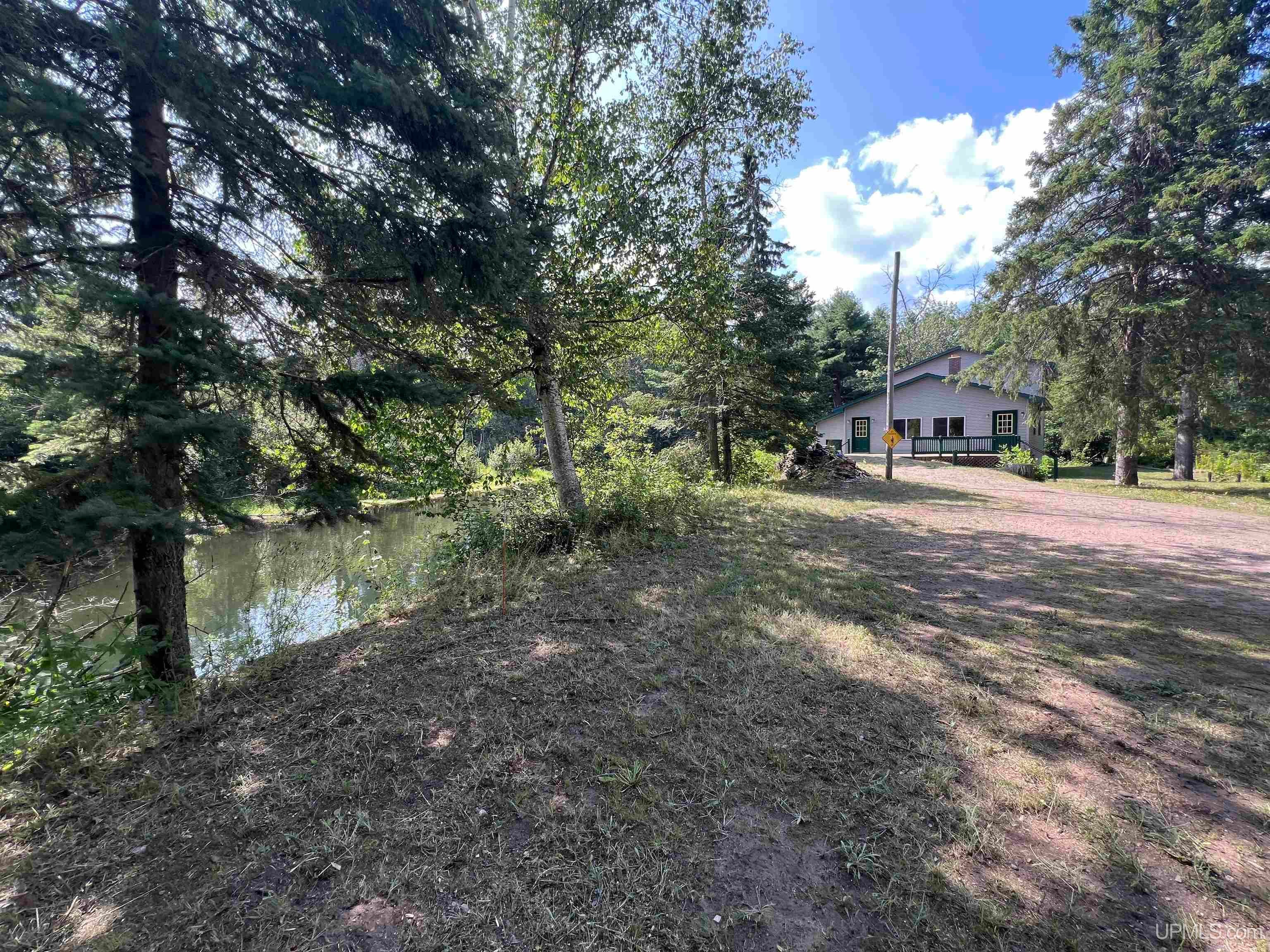 208 Riverside Road Marquette, MI 49855 - Photo 60 of 60 Gallery Image 60