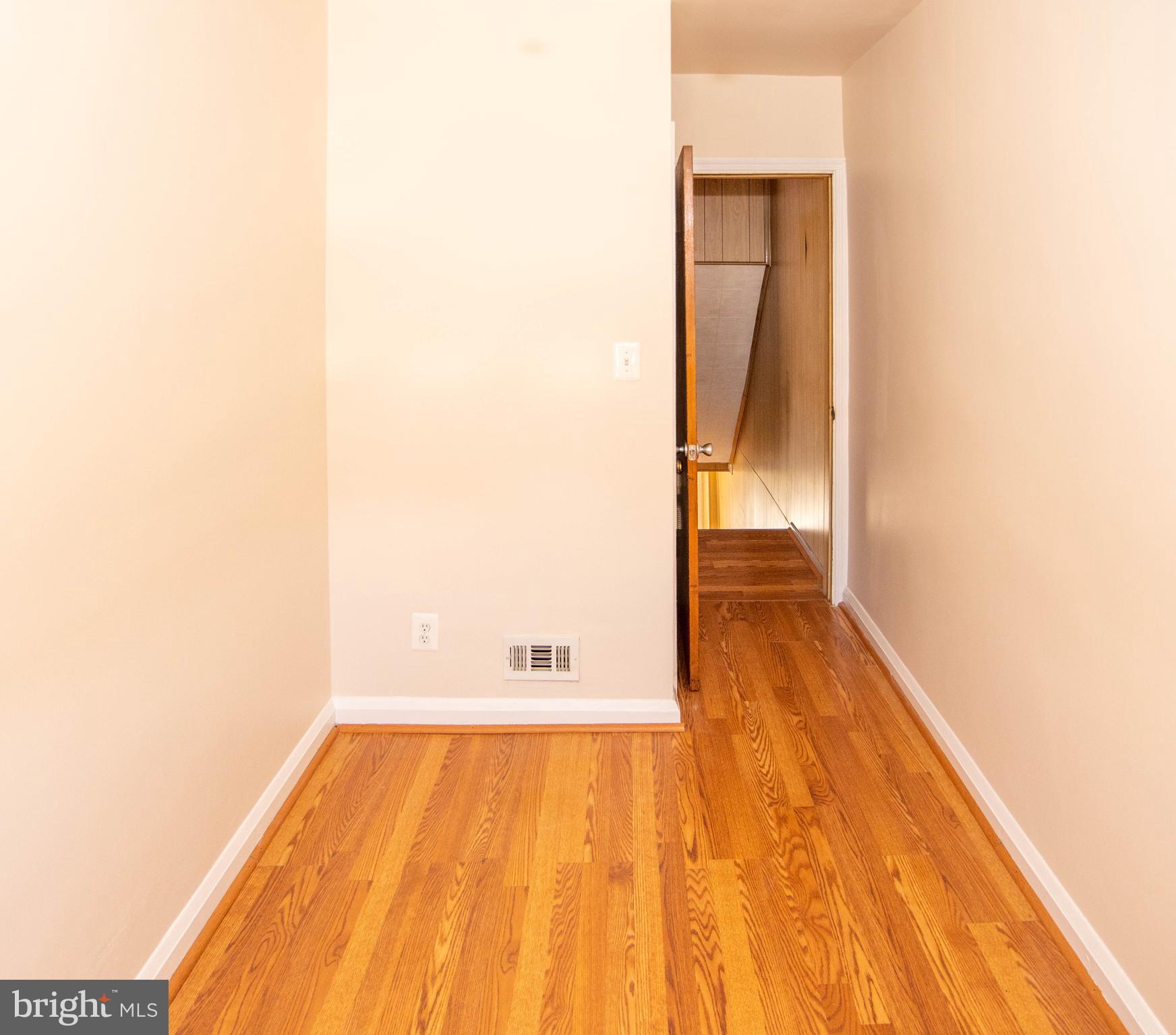 3412 Dunhaven Road Dundalk, MD 21222 - Photo 22 of 49 Gallery Image 22