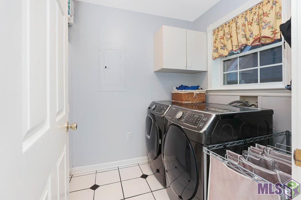 34160 Perkins Road Denham Springs, LA 70706 - Photo 15 of 35