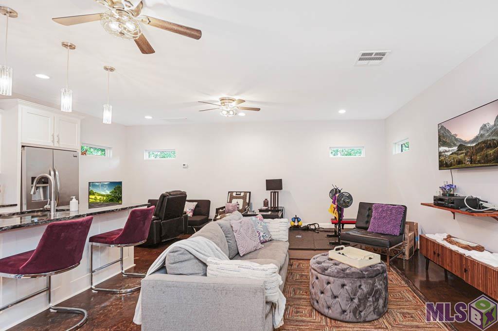 34160 Perkins Road Denham Springs, LA 70706 - Photo 27 of 35