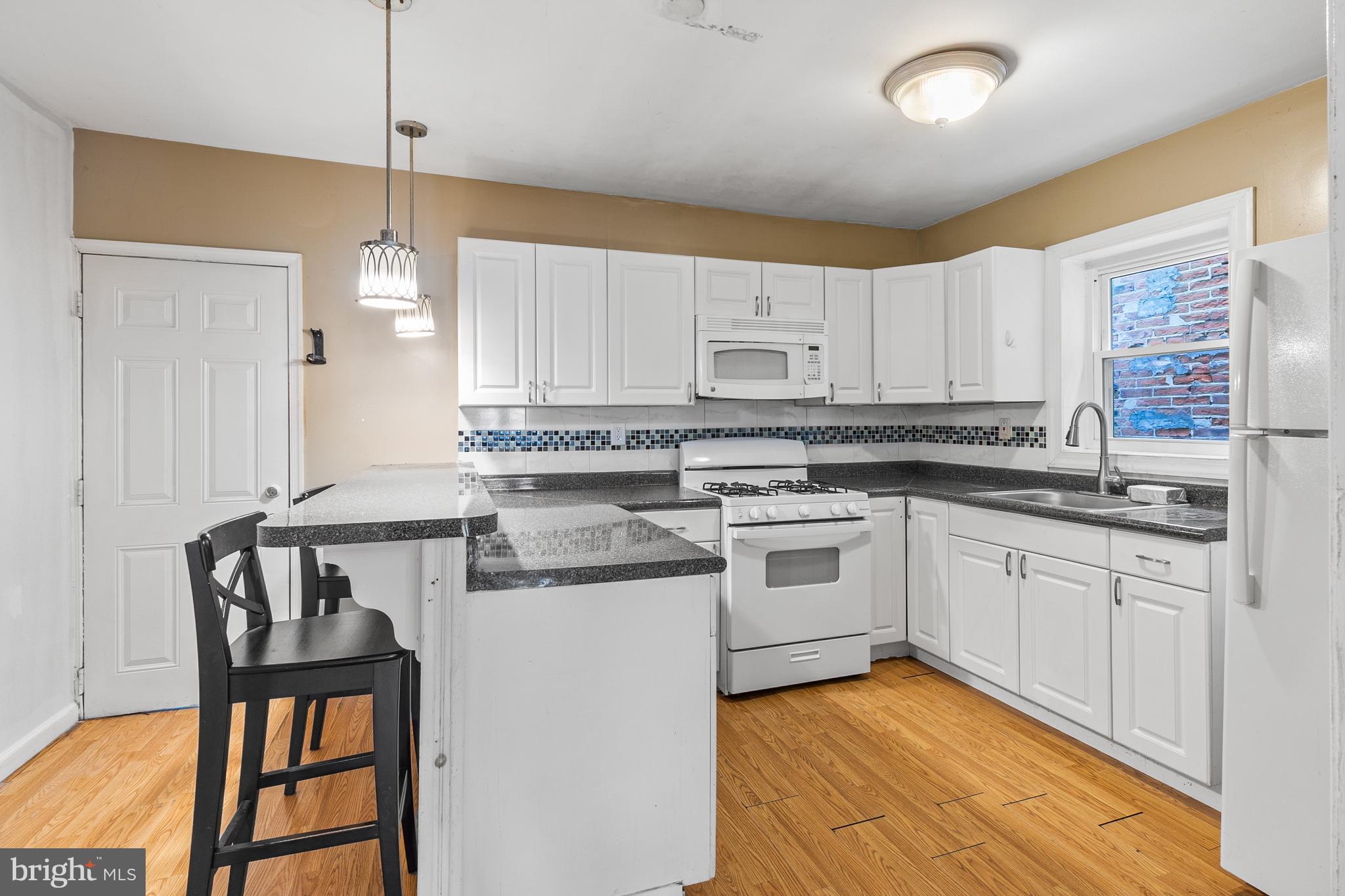 622 Green Street Chester, PA 19013 - Photo 15 of 32