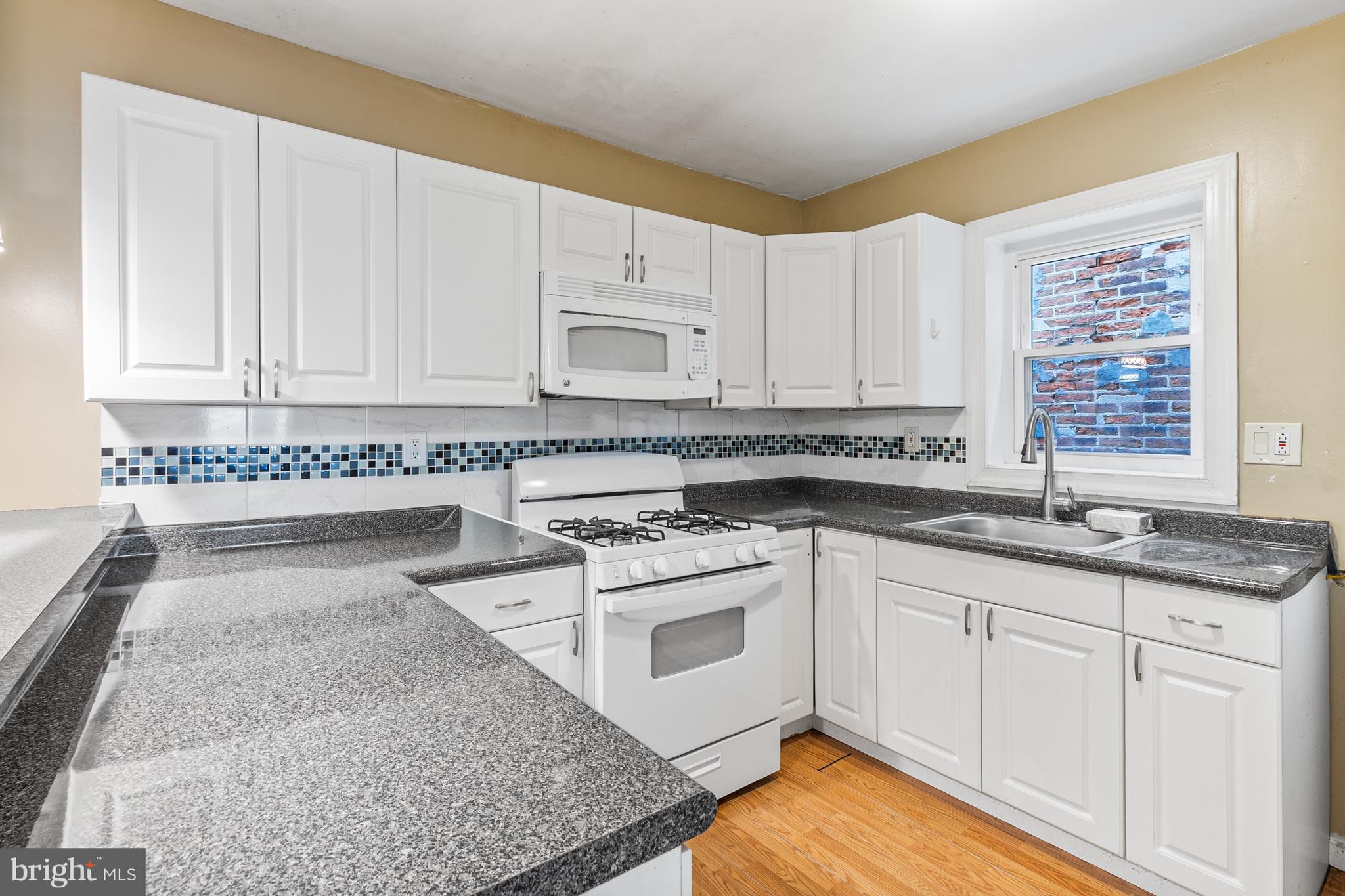 622 Green Street Chester, PA 19013 - Photo 18 of 32