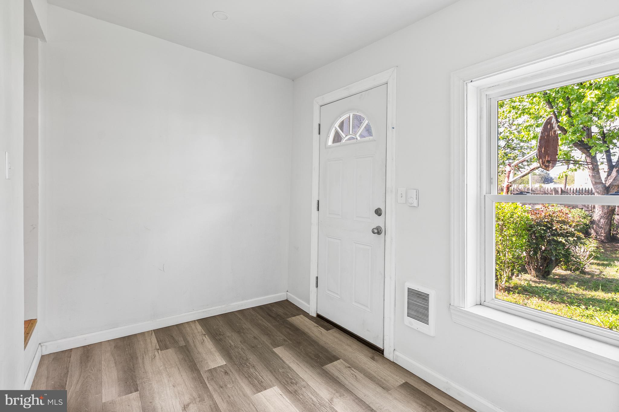 622 Green Street Chester, PA 19013 - Photo 28 of 32