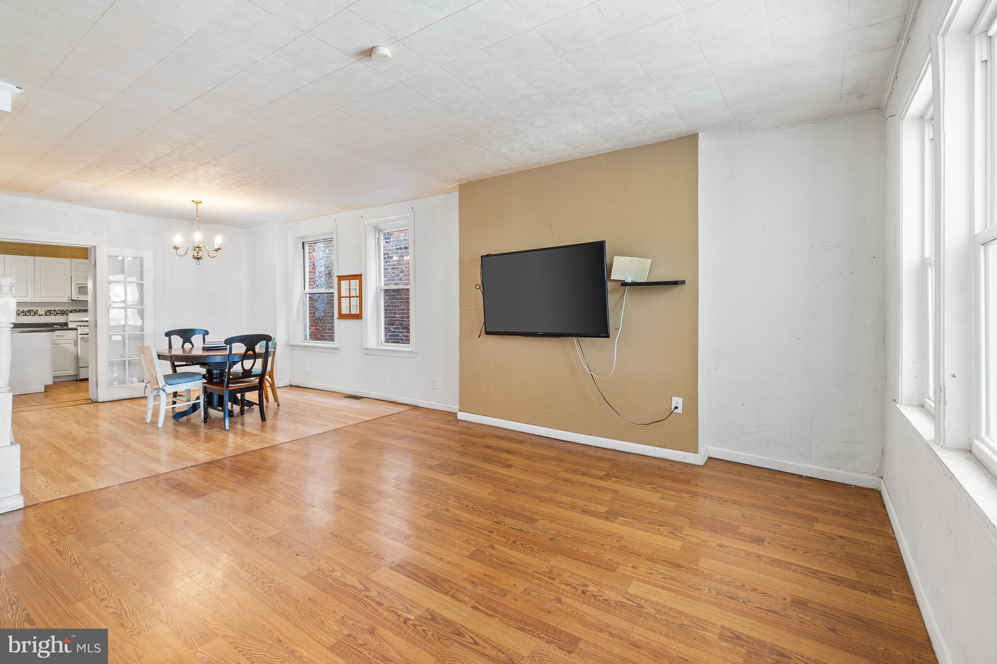 622 Green Street Chester, PA 19013 - Photo 10 of 32