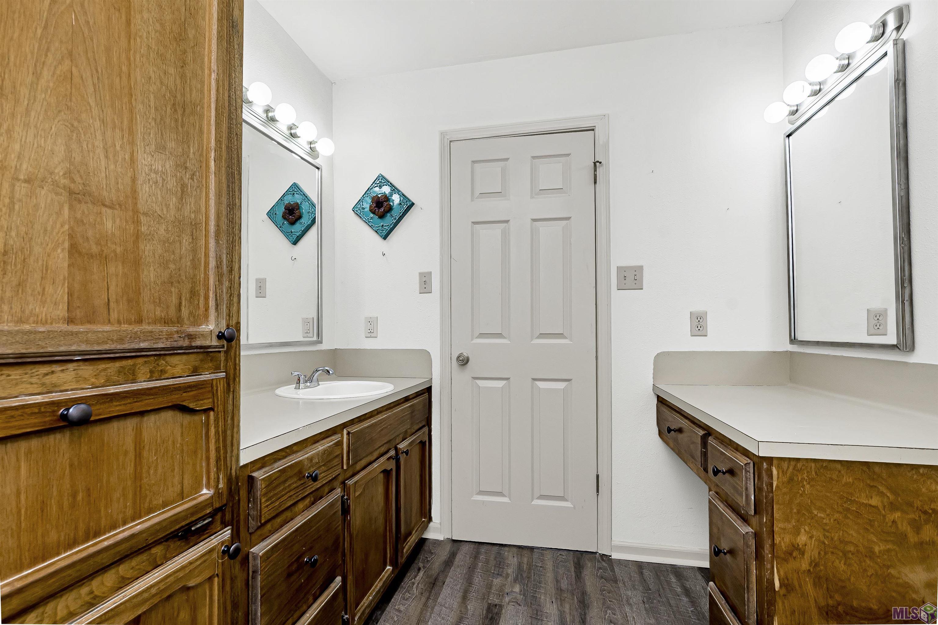 5490 Sleepy Hollow Drive Baton Rouge, LA 70817 - Photo 10 of 12
