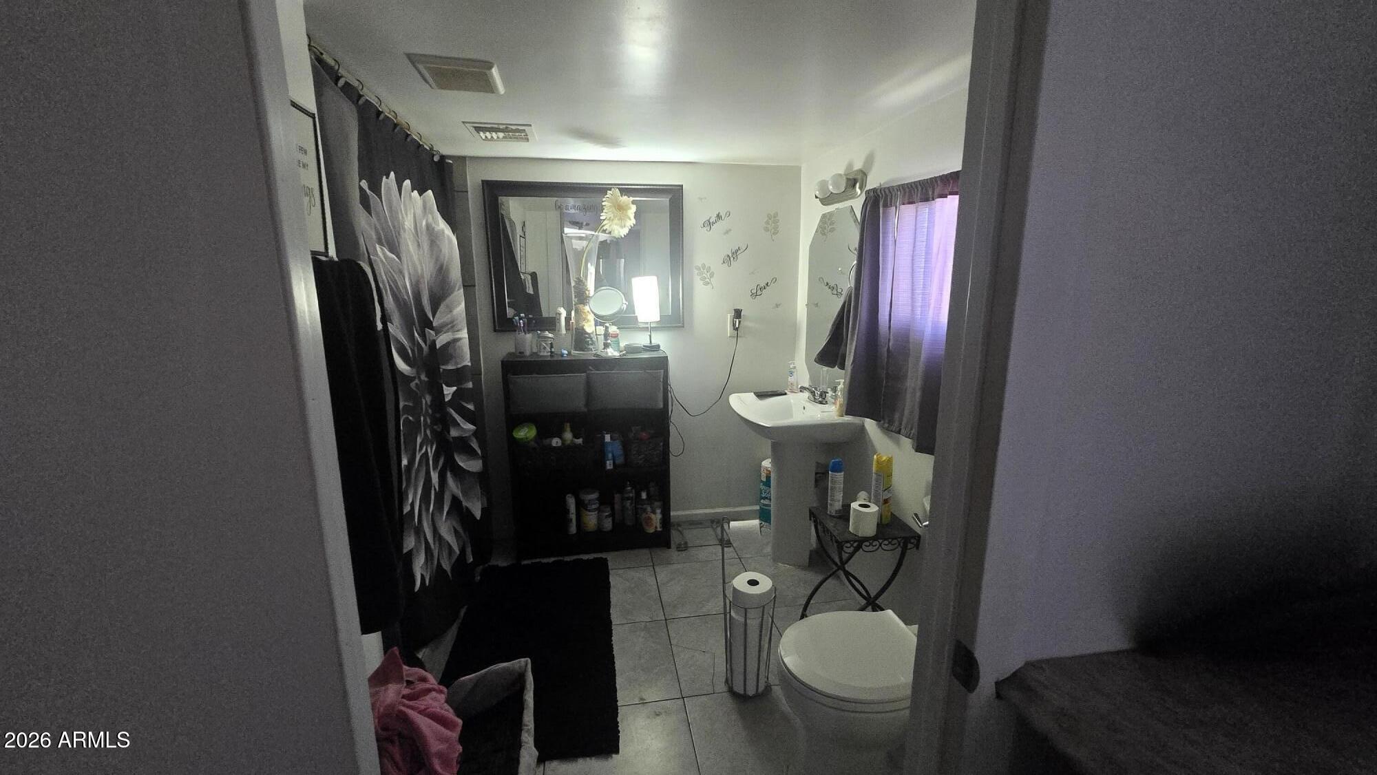 1005 South 2nd Street Phoenix, AZ 85004 - Photo 8 of 12 20260309_121734