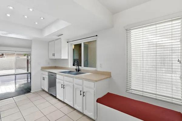 $2,250 | 715 West Boxelder Place, Chandler, AZ 85225