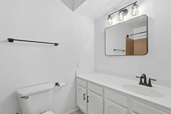 $2,250 | 715 West Boxelder Place, Chandler, AZ 85225