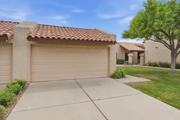 $2,250 | 715 West Boxelder Place, Chandler, AZ 85225