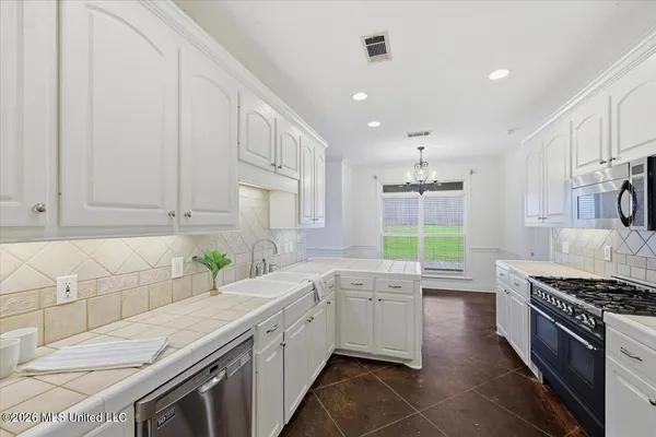 $369,000 | 105 Oak Meadows Drive, Clinton, MS 39056