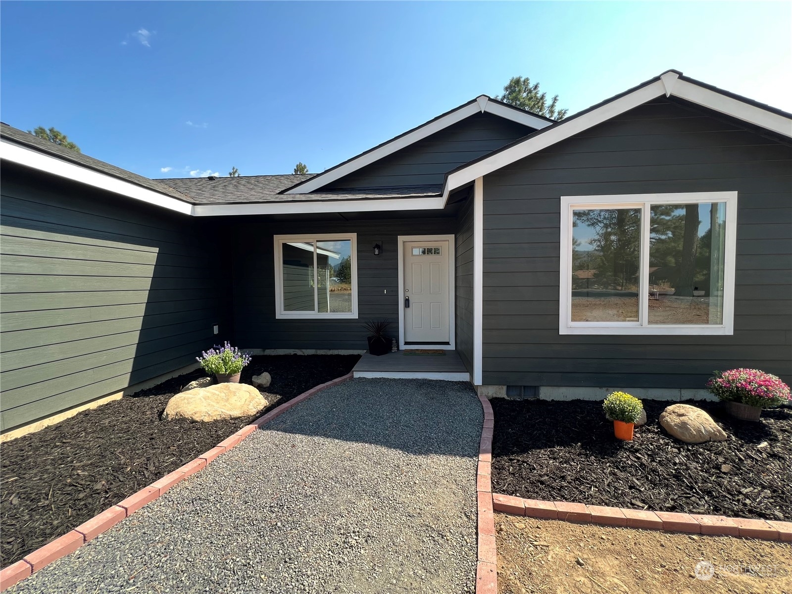 300 Ridge Loop Road Cle Elum, WA 98922 - Photo 2 of 40 Gallery Image 2