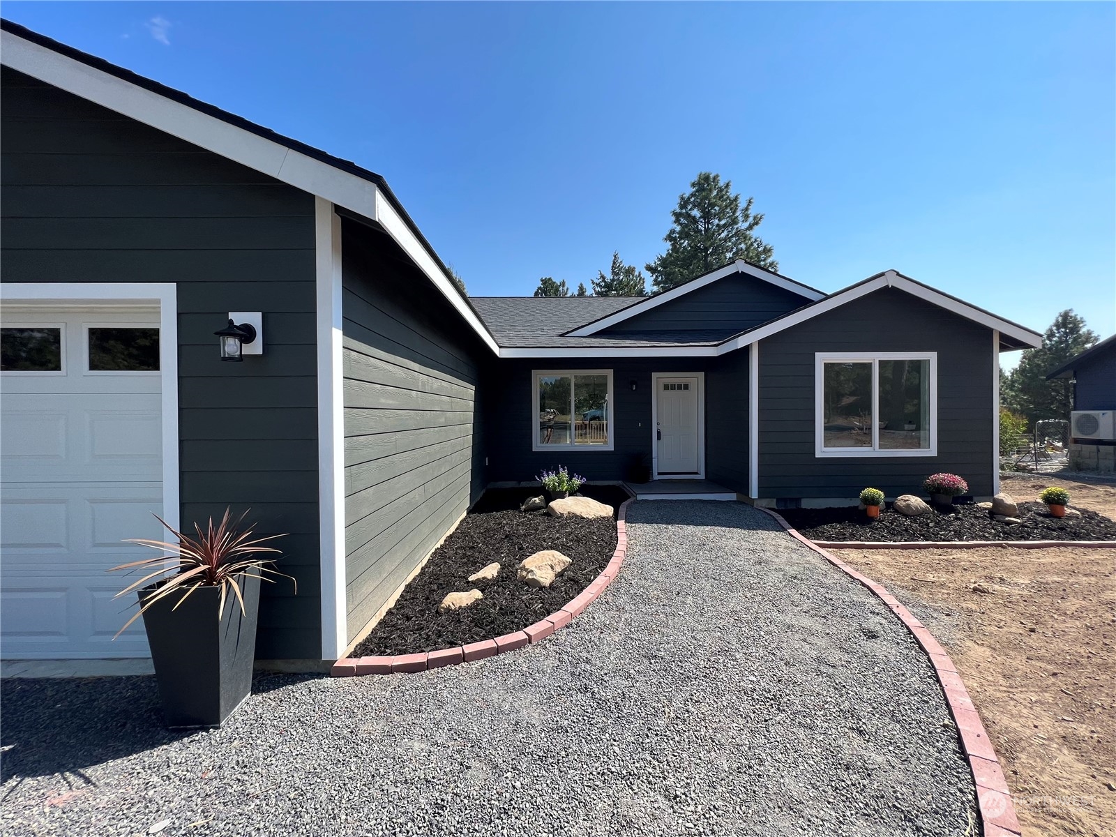 300 Ridge Loop Road Cle Elum, WA 98922 - Photo 3 of 40 Gallery Image 3