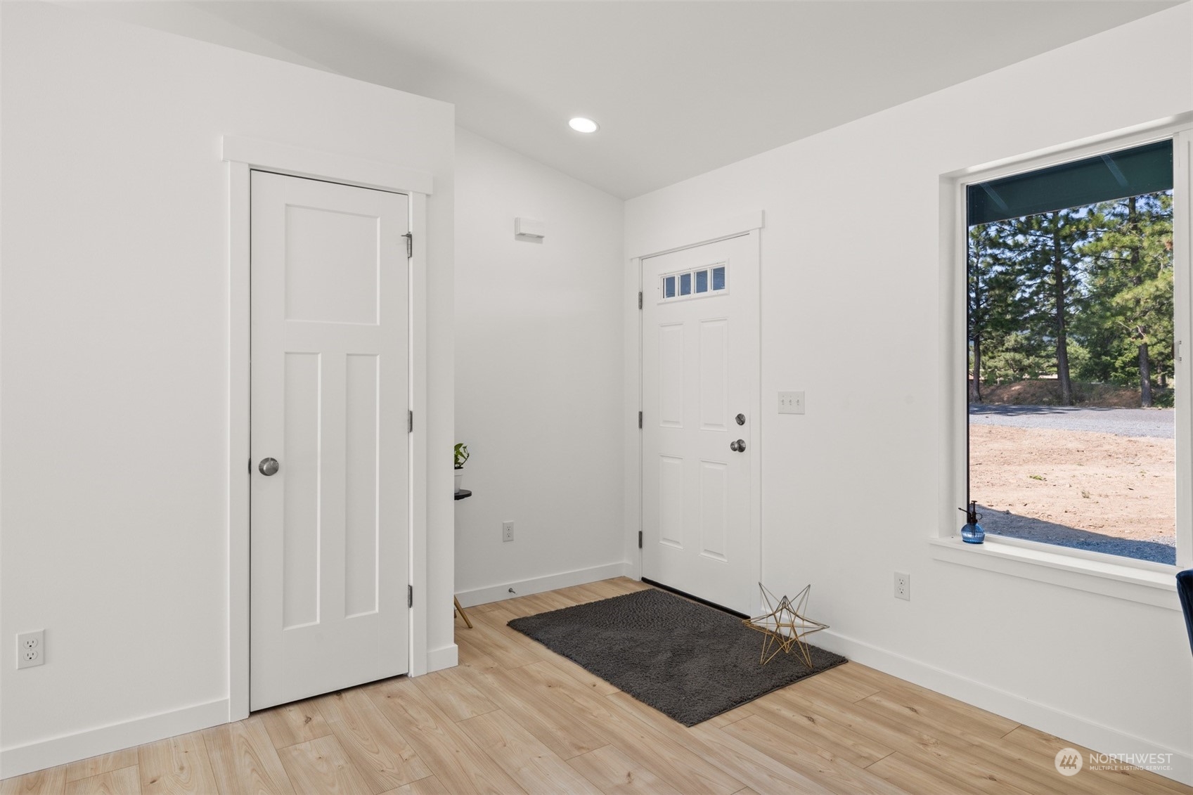 300 Ridge Loop Road Cle Elum, WA 98922 - Photo 4 of 40 Gallery Image 4