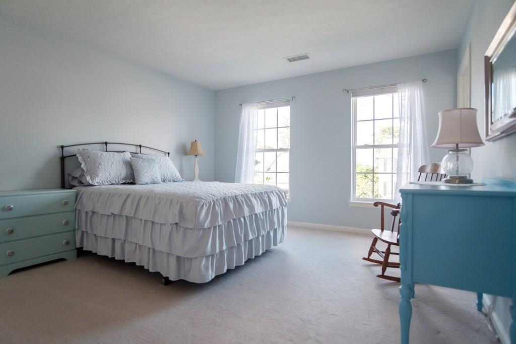 326 Buffalo Ridge Road Canonsburg, PA 15317 - Photo 16 of 25 Bedroom #4 is large and even has its own full bathroom