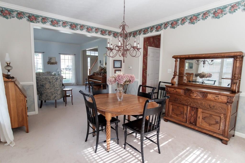 326 Buffalo Ridge Road Canonsburg, PA 15317 - Photo 4 of 25 The dining room has plenty of space for family gatherings