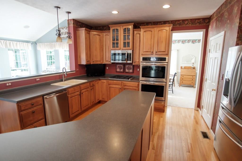 326 Buffalo Ridge Road Canonsburg, PA 15317 - Photo 6 of 25 Plenty of space to cook and "gather" in this very impressive kitchen