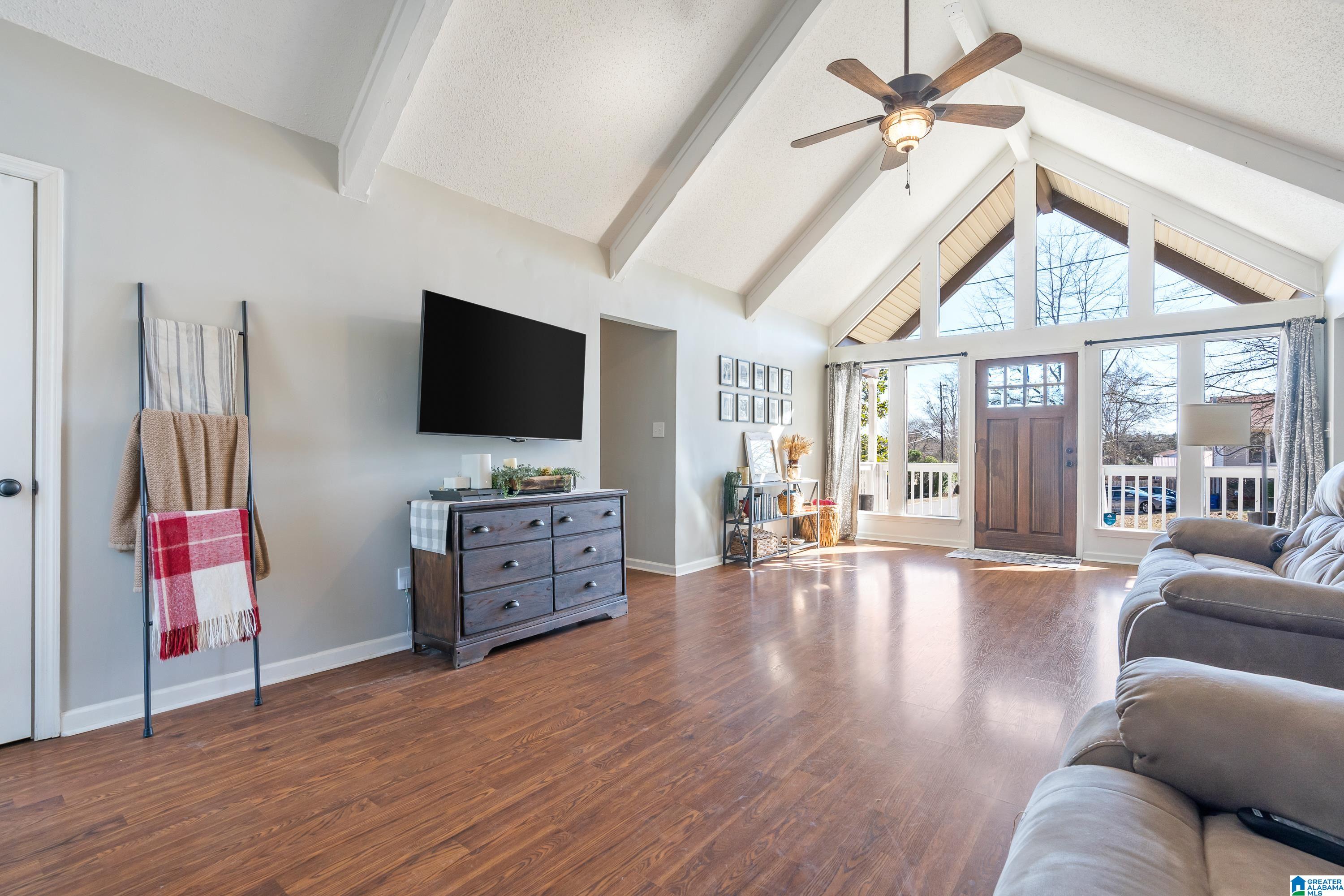 1220 9th Avenue Southwest Alabaster, AL 35007 - Photo 7 of 35 Gallery Image 7