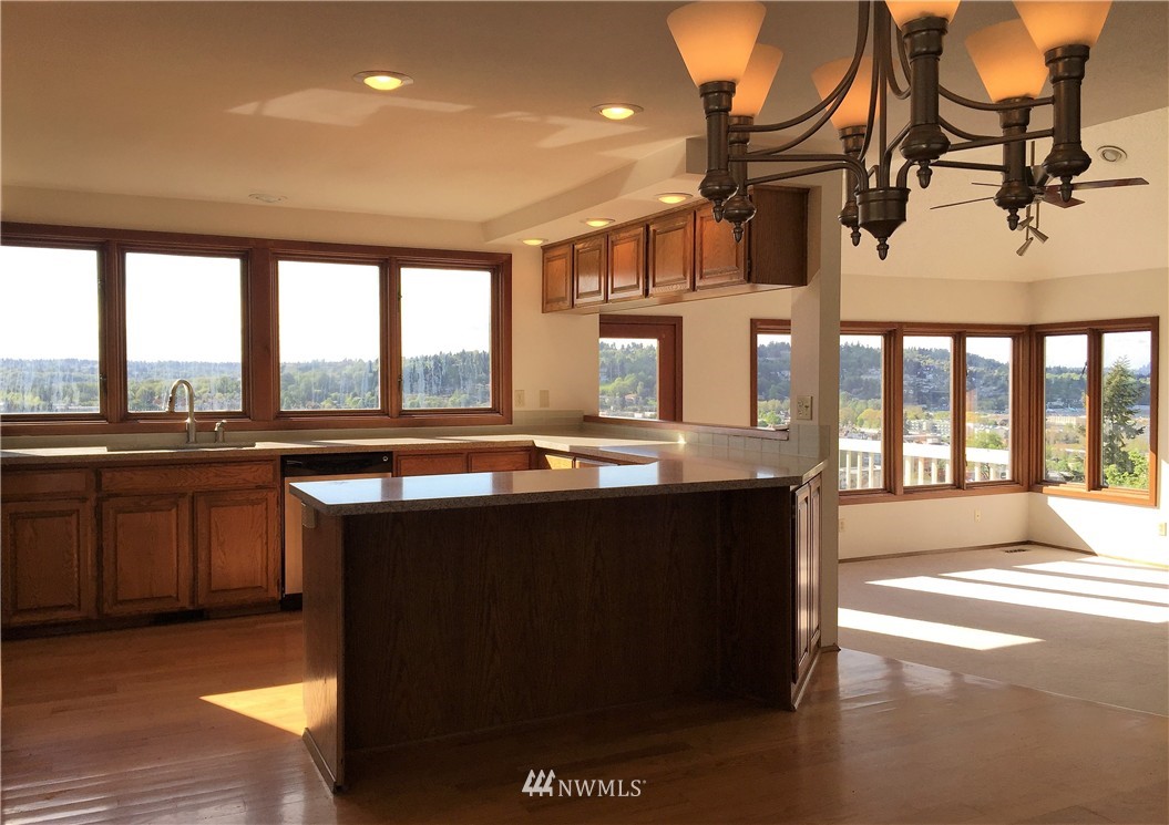 617 Cedar Avenue South Renton, WA 98057 - Photo 9 of 22 Gallery Image 9