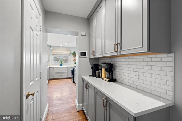 $1,725,000 | 813 Beverley Drive, Alexandria, VA 22302