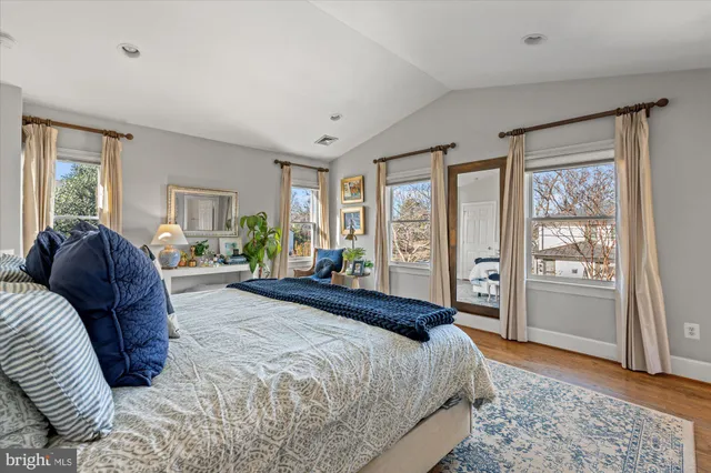 $1,725,000 | 813 Beverley Drive, Alexandria, VA 22302