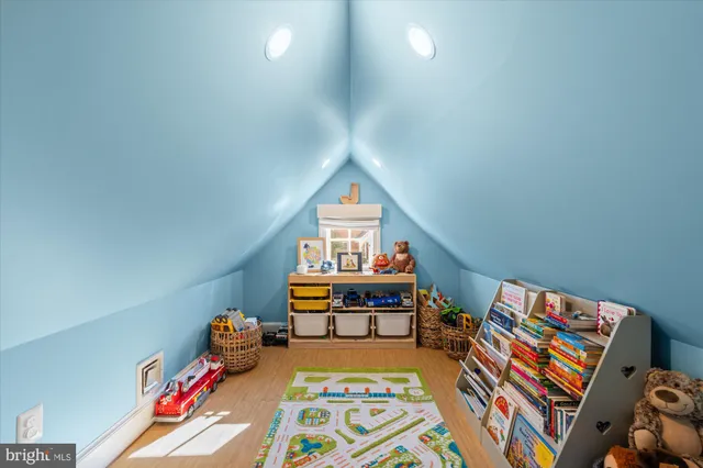 $1,725,000 | 813 Beverley Drive, Alexandria, VA 22302