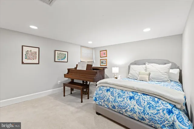 $1,725,000 | 813 Beverley Drive, Alexandria, VA 22302