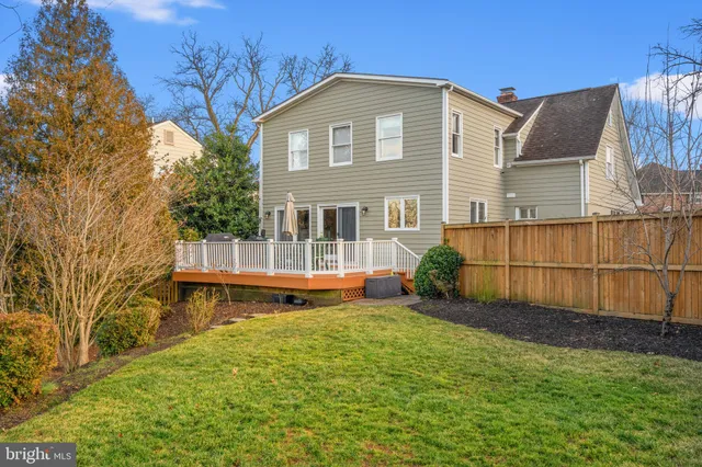 $1,725,000 | 813 Beverley Drive, Alexandria, VA 22302
