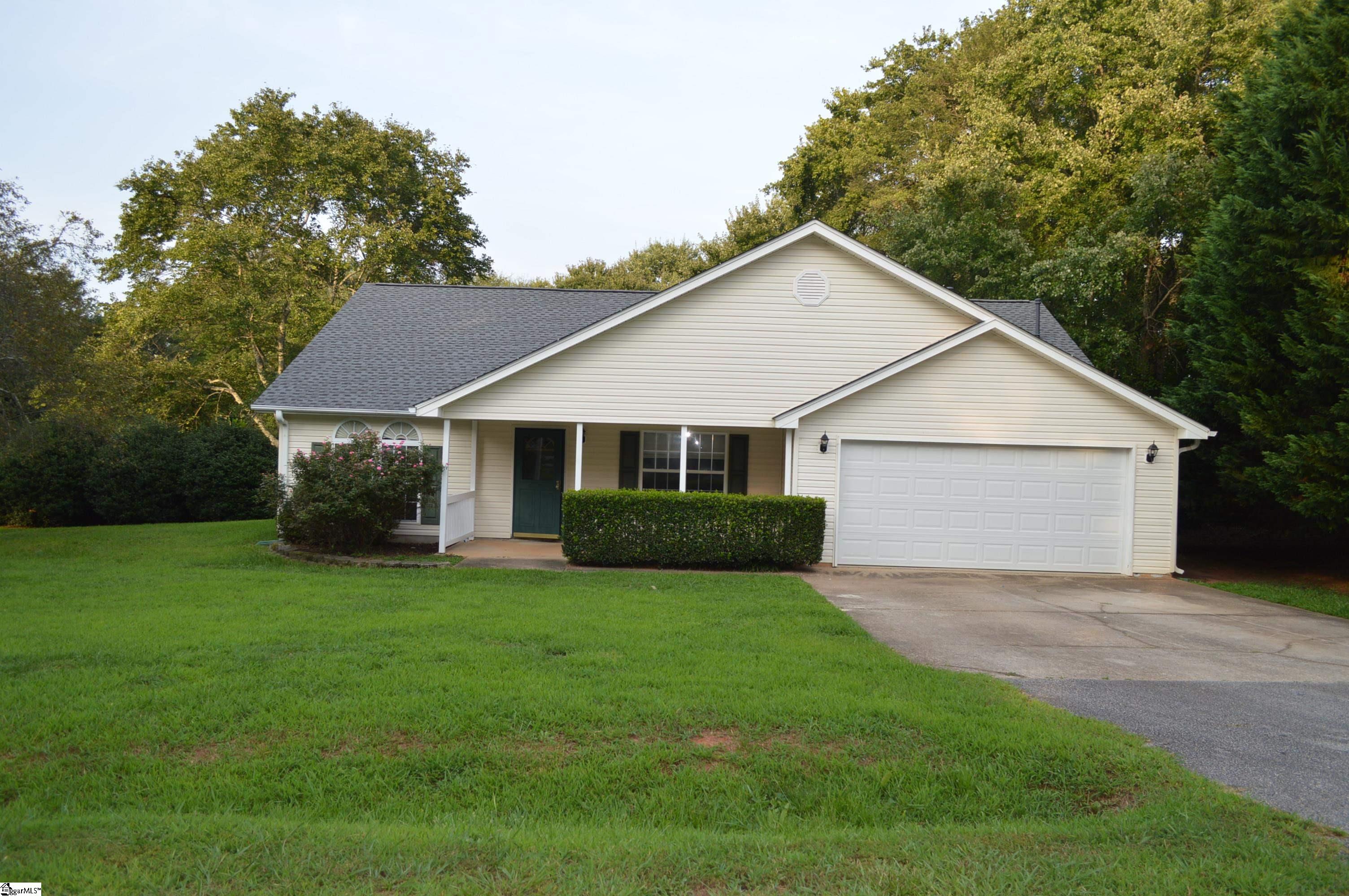 8 Old Rutherford Road Greer, SC 29651 - Photo 1 of 20
