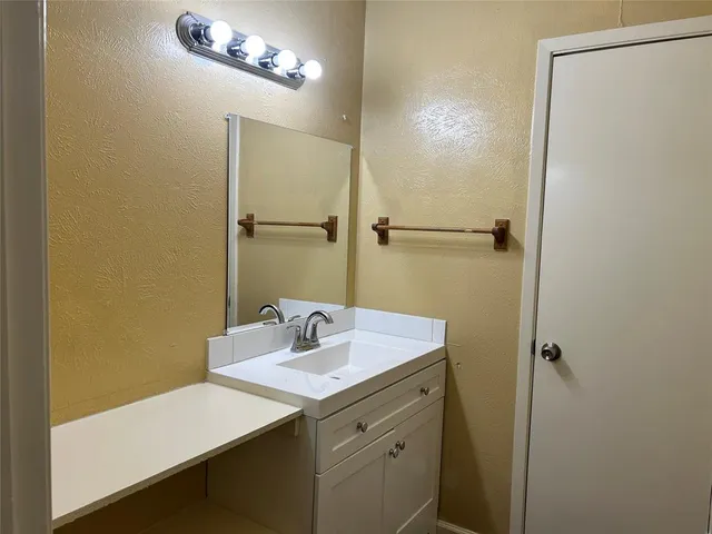 $2,200 | 711 Ticonderoga Drive, Garland, TX 75043