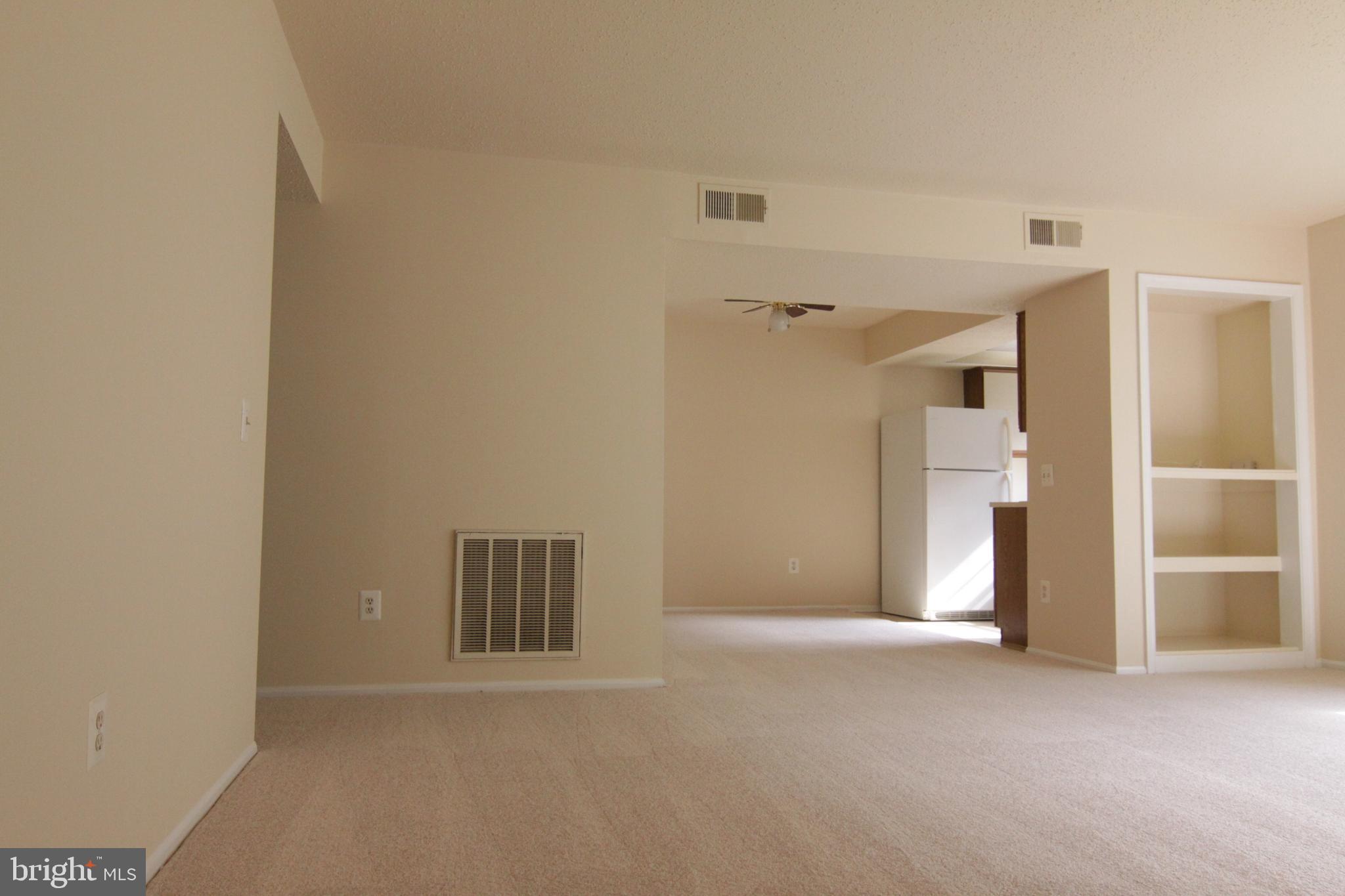 116 Fort Evans Road Southeast, Unit A Leesburg, VA 20175 - Photo 3 of 13 Gallery Image 3