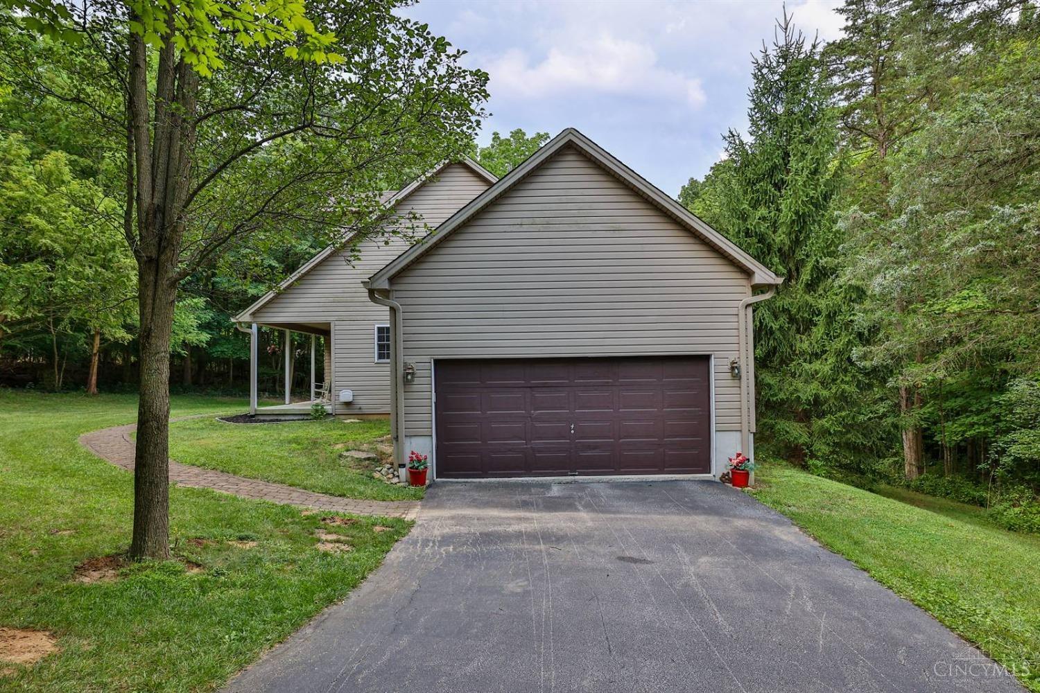 1042 Redbird Road Loveland, OH 45140 - Photo 2 of 42
